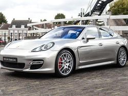 Zilver Gebruikt 2010 Porsche Panamera Turbo Sedan | € 54.995