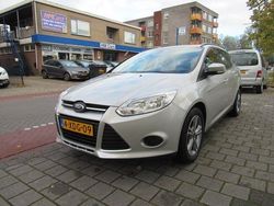Grijs Gebruikt 2014 Ford Focus Stationwagen | € 5.450 (Eerlijke prijs)
