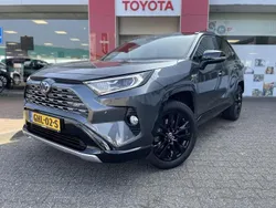 Grijs Gebruikt 2021 Toyota RAV4 SUV | € 31.495 (Eerlijke prijs)