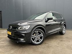 Zwart Gebruikt 2020 VW Tiguan Highline SUV | € 25.450 (Goede deal)