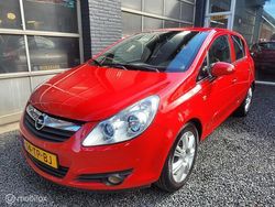 Rood Gebruikt 2006 Opel Corsa Enjoy Hatchback | € 3.950 (Iets duurder)