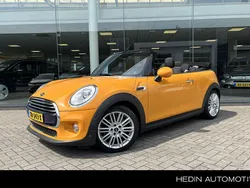 Oranje, metallic lak Gebruikt 2017 Mini Cooper Cabriolet Business Cabriolet | € 19.950 (Goede deal)