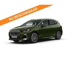 Groen Gebruikt 2022 BMW 230 Comfort Edition Stationwagen | € 36.875 (Eerlijke prijs)