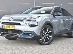 Grijs Gebruikt 2021 Citroën e-C4 Shine SUV | € 14.900 (Goede deal)
