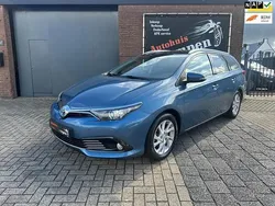 Blauw Gebruikt 2016 Toyota Auris Touring Sports Executive Stationwagen | € 13.450 (Goede deal)