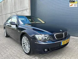 Blauw Gebruikt 2006 BMW 750 Executive Sedan | € 4.999