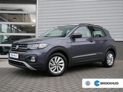 Grijs Gebruikt 2023 VW T-Cross Life SUV | € 21.190 (Eerlijke prijs)