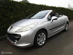 Grijs (metallic) Gebruikt 2009 Peugeot 207 CC Cabriolet | € 5.950
