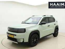 Groen Nieuw 2025 Fiat Grande Panda Icon SUV | € 24.950 (Goede deal)