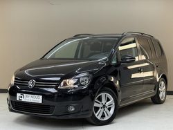 Zwart, metallic lak Gebruikt 2012 VW Touran Highline MPV | € 8.950 (Goede deal)