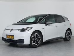 Wit Gebruikt 2020 VW ID.3 Hatchback | € 17.900 (Eerlijke prijs)
