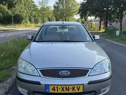 Beige Gebruikt 2003 Ford Mondeo Ghia Sedan | € 2.999 (Iets duurder)