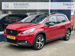Rood Gebruikt 2018 Peugeot 2008 GT-line SUV | € 13.850 (Iets duurder)