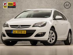 Wit Gebruikt 2015 Opel Astra Stationwagen | € 9.245 (Eerlijke prijs)