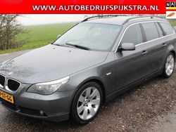 Grijs (metallic) Gebruikt 2006 BMW 523 Executive Stationwagen | € 2.950 (Super prijs)