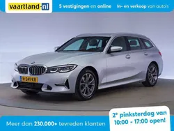 Grijs Gebruikt 2020 BMW 320 Executive Stationwagen | € 25.409 (Goede deal)
