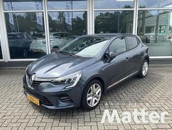 Grijs Gebruikt 2021 Renault Clio V Zen Hatchback | € 13.995 (Eerlijke prijs)