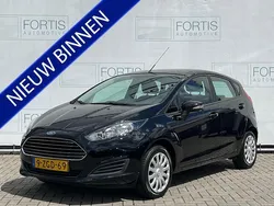 Zwart Gebruikt 2015 Ford Fiesta Style Hatchback | € 6.250 (Eerlijke prijs)
