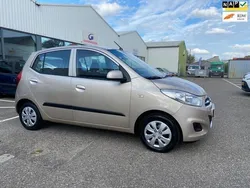 Geel Gebruikt 2011 Hyundai i10 Hatchback | € 4.550 (Eerlijke prijs)