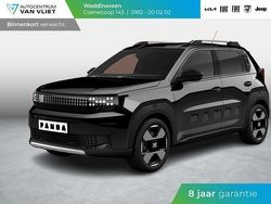 Zwart Nieuw 2025 Fiat Grande Panda La Prima SUV | € 27.990