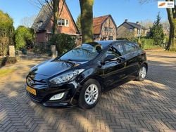 Zwart Gebruikt 2013 Hyundai i30 Hatchback | € 5.995 (Eerlijke prijs)