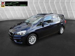 Blauw Gebruikt 2017 BMW 218 Executive Stationwagen | € 16.450 (Eerlijke prijs)