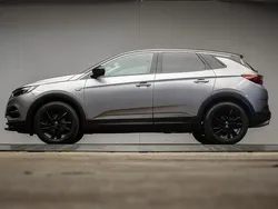 Grijs Gebruikt 2019 Opel Grandland X Innovation SUV | € 15.745 (Eerlijke prijs)