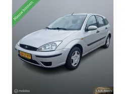 Grijs Gebruikt 2003 Ford Focus Hatchback | € 1.399 (Eerlijke prijs)