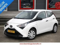 Wit Gebruikt 2021 Toyota Aygo Hatchback | € 11.250 (Eerlijke prijs)