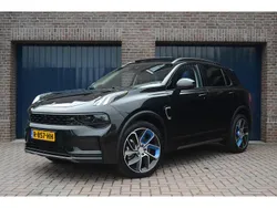 Zwart Gebruikt 2022 Lynk & Co 01 SUV | € 24.850 (Eerlijke prijs)