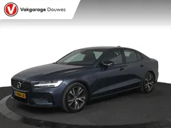 Blauw Gebruikt 2019 Volvo S60 R-Design Sedan | € 29.950 (Eerlijke prijs)