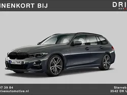 Grijs Gebruikt 2021 BMW 330 Efficient Dynamics Stationwagen | € 32.500 (Eerlijke prijs)