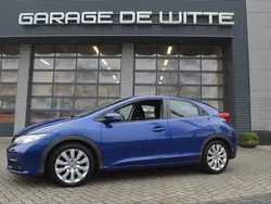 Blauw Gebruikt 2015 Honda Civic Sport Hatchback | € 12.950 (Eerlijke prijs)
