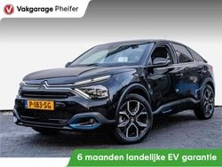 Zwart Gebruikt 2022 Citroën e-C4 Shine SUV | € 15.850 (Goede deal)