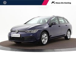 Blauw Gebruikt 2023 VW Golf VIII Life Stationwagen | € 23.440 (Goede deal)