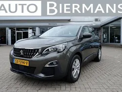 Grijs Gebruikt 2018 Peugeot 3008 MPV | € 16.890 (Eerlijke prijs)