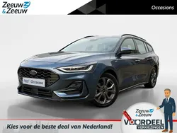Blauw Gebruikt 2023 Ford Focus ST-Line Stationwagen | € 24.950 (Goede deal)