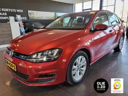 Rood Gebruikt 2015 VW Golf VII Edition Hatchback | € 13.975 (Eerlijke prijs)