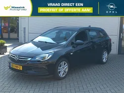 Zwart Gebruikt 2018 Opel Astra Edition Stationwagen | € 10.990 (Goede deal)