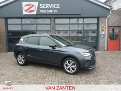 , metallic lak Gebruikt 2023 Seat Arona Business SUV | € 24.500 (Eerlijke prijs)