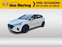 Wit Gebruikt 2022 Hyundai i20 Premium Hatchback | € 22.900 (Duur)