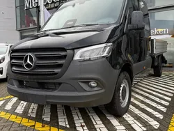 Zwart Nieuw 2024 Mercedes Sprinter Van | € 60.294