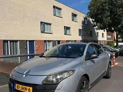 Grijs Gebruikt 2009 Renault Mégane III Dynamique Hatchback | € 3.950 (Iets duurder)