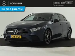 Blauw, metallic lak Gebruikt 2020 Mercedes A180 Business Hatchback | € 28.445 (Eerlijke prijs)