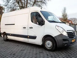 Wit Gebruikt 2013 Opel Movano Van | € 22.000