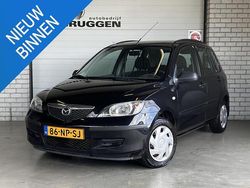 Zwart Gebruikt 2004 Mazda 2 Exclusive MPV | € 1.750 (Iets duurder)