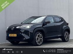 Zwart Gebruikt 2024 Toyota Yaris Cross Edition SUV | € 31.735 (Duur)