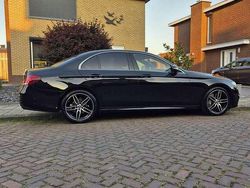 Zwart Gebruikt 2017 Mercedes E200 Business Sedan | € 27.500 (Goede deal)