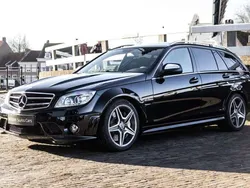 Zwart, metallic lak Gebruikt 2008 Mercedes C63 AMG AMG Stationwagen | € 36.995 (Iets duurder)