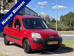 Rood Gebruikt 2007 Peugeot Partner Van | € 2.850 (Eerlijke prijs)